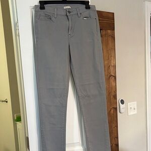 Calvin Klein Jeans Women's Straight Leg in Gray